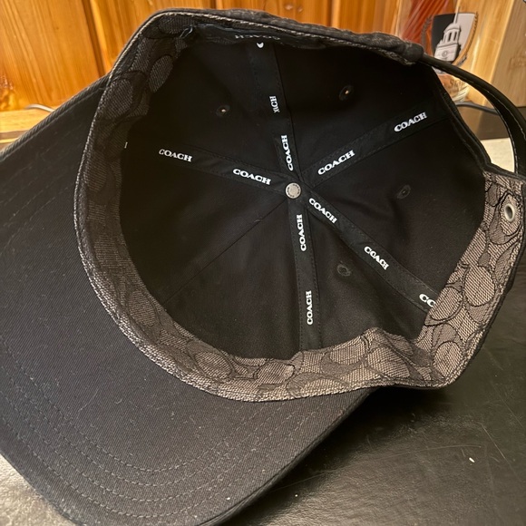 Coach Baseball Hat - Picture 2 of 3